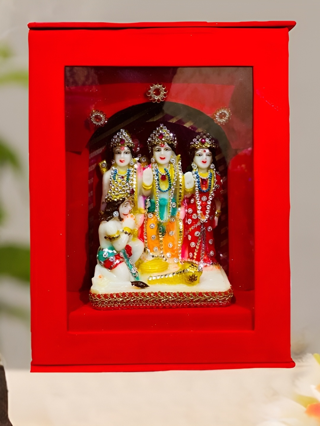 

krishnagallery1 Red Religious Idol Showpiece