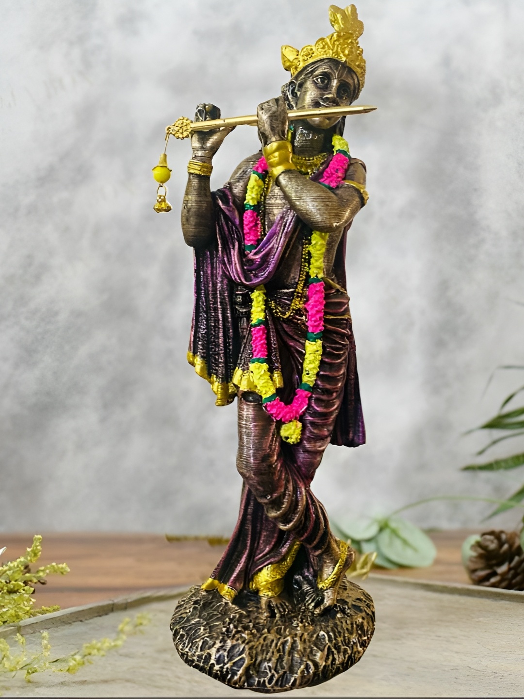 

krishnagallery1 Gold-Toned Brass Religious Idol Showpiece