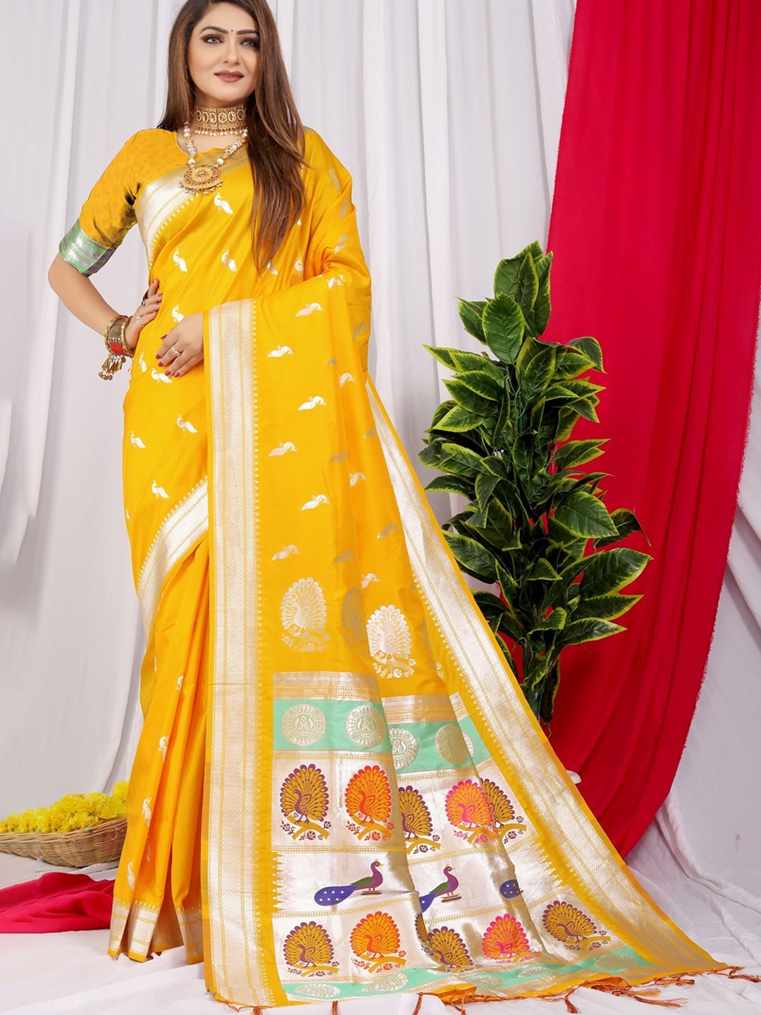 

CANIZZARO Ethnic Motifs Woven Design Zari Pure Silk Paithani Saree, Yellow