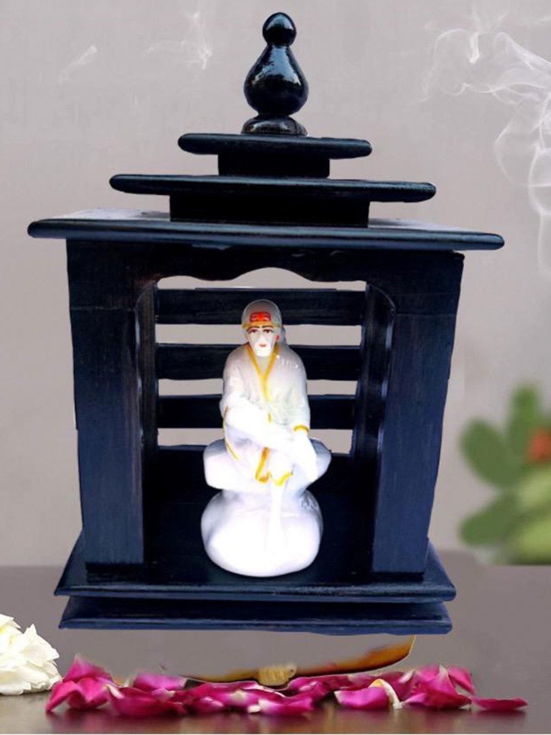 

krishnagallery1 White Religious Idol Showpiece
