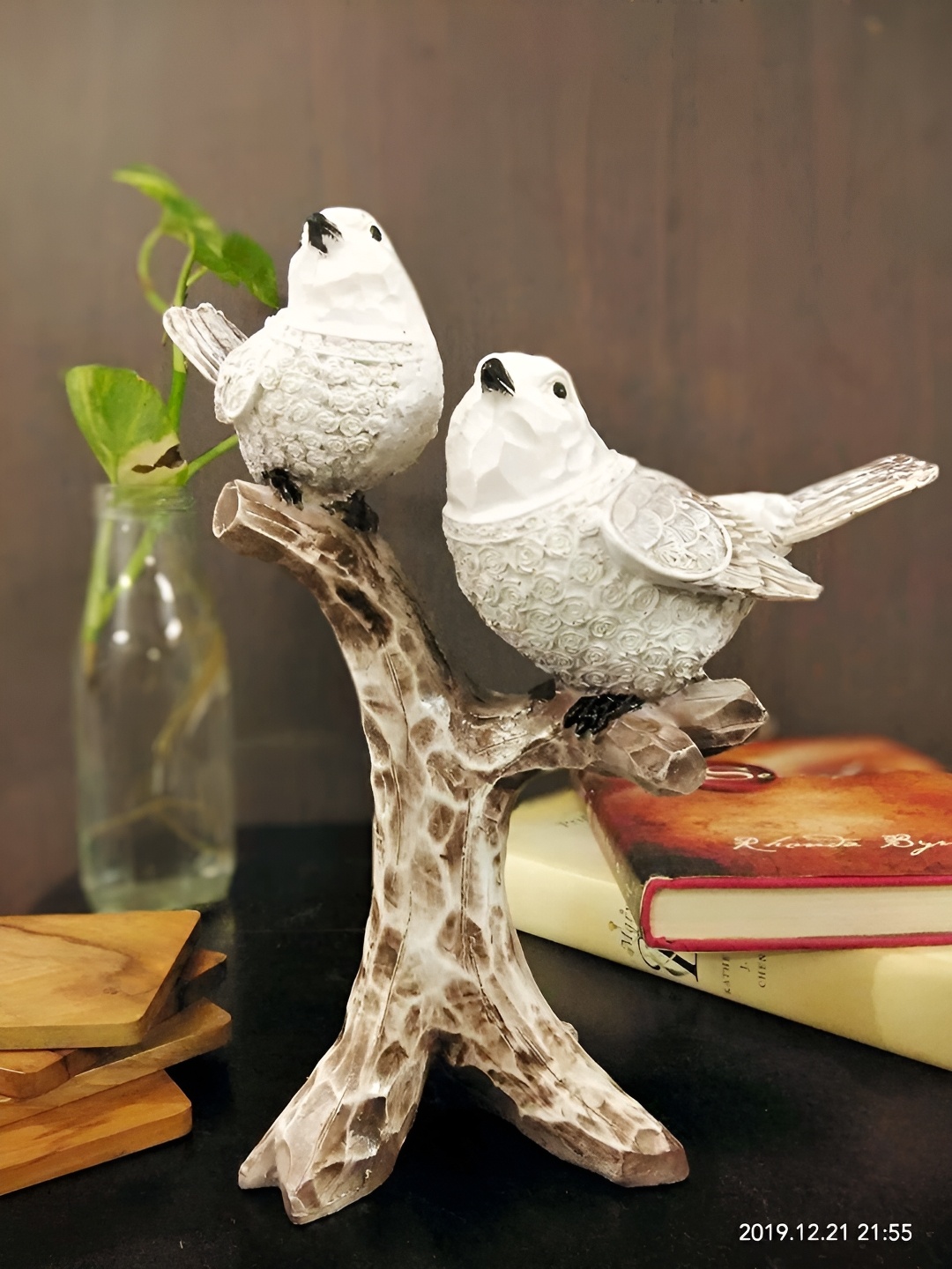

krishnagallery1 White Love Birds Showpiece