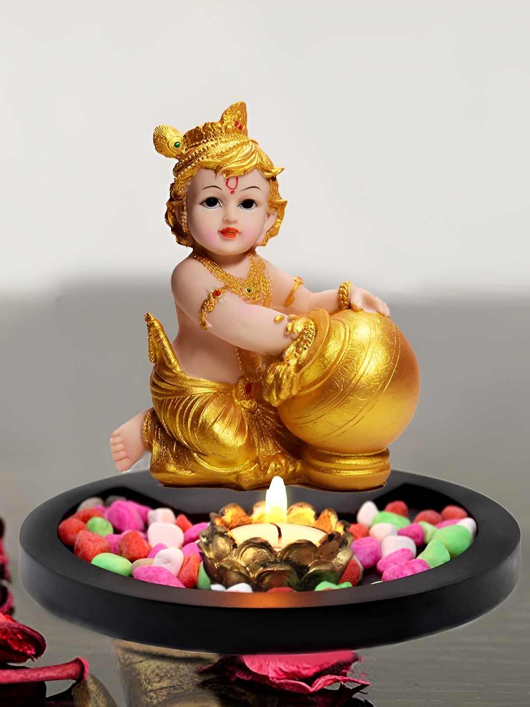 

krishnagallery1 Beige & Gold Toned Decorative Idol Showpiece