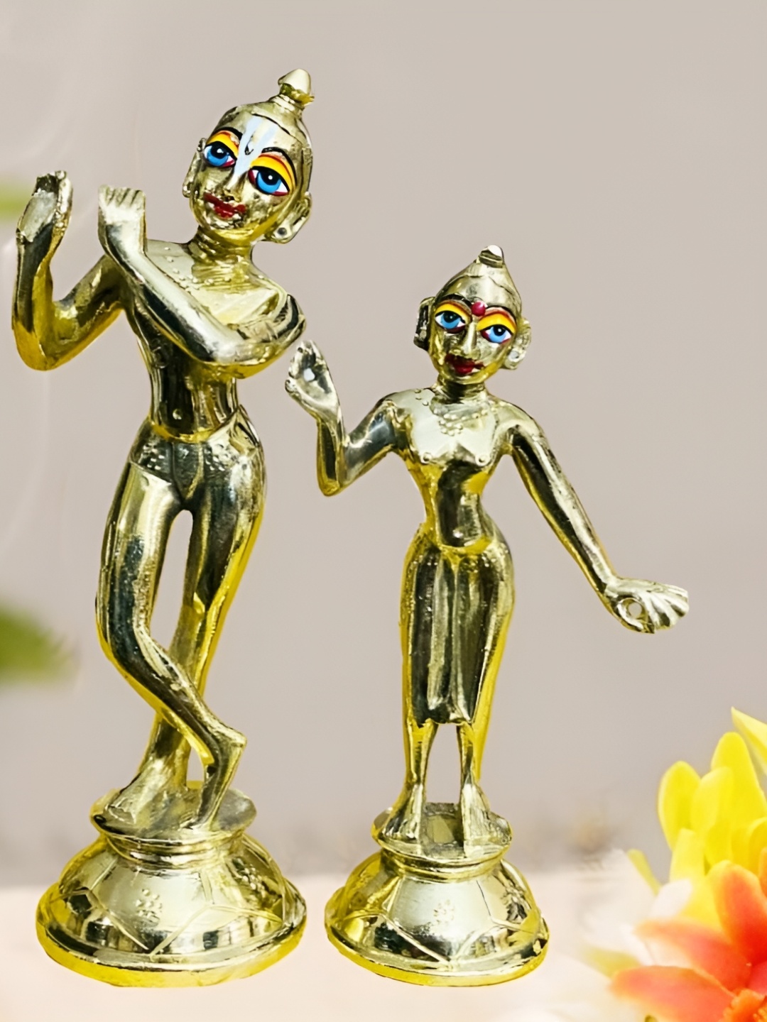 

krishnagallery1 Gold-Toned 2 Pieces Brass Religious Showpiece