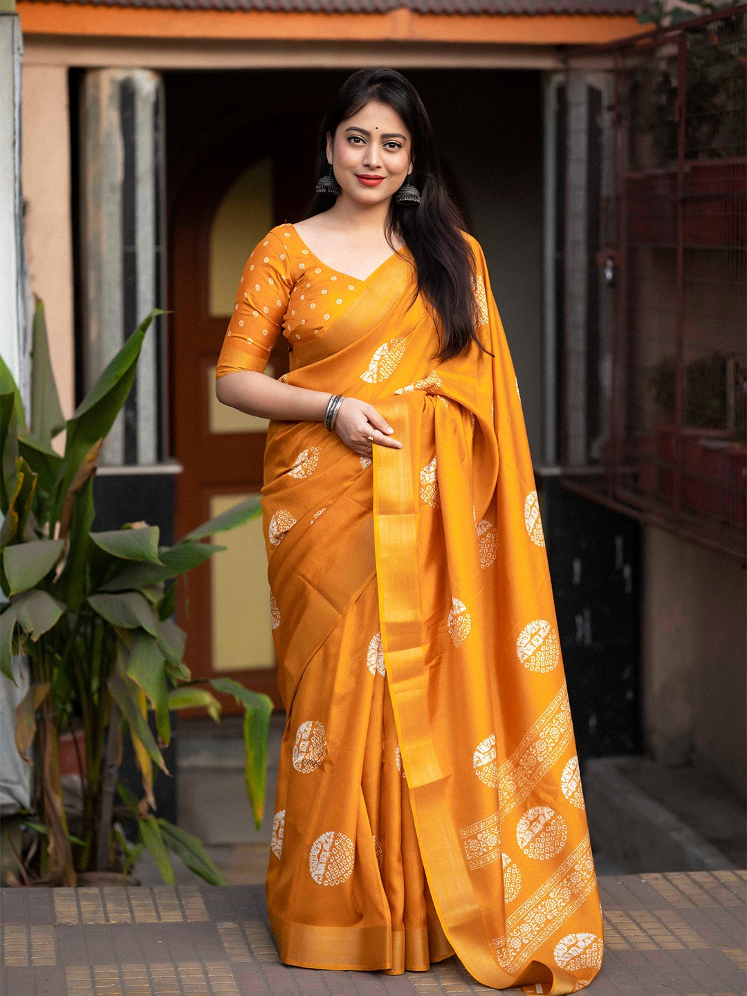 

Mitera Batik Zari Saree, Orange