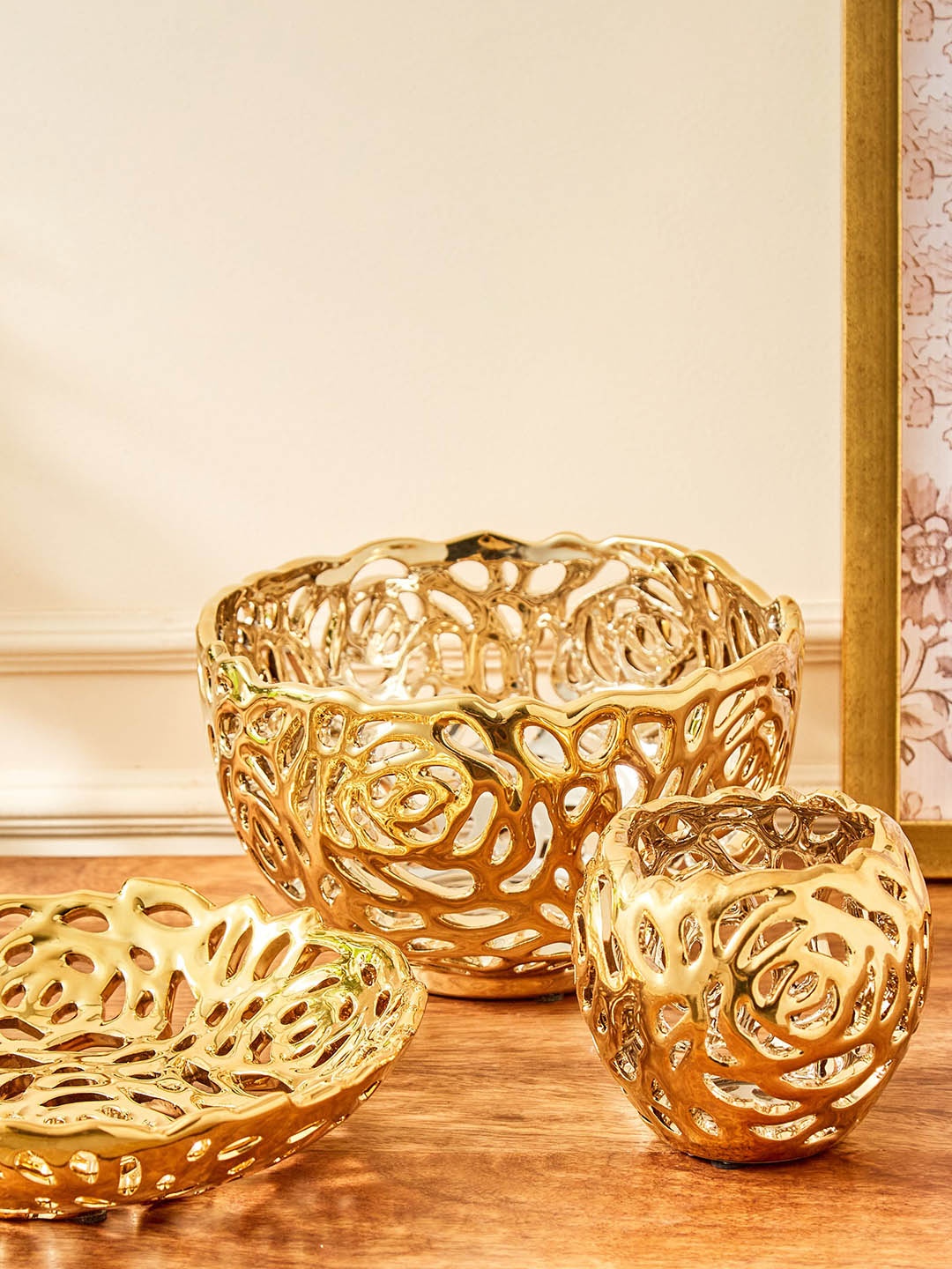 

Home Centre Stellar Gold Toned Textured Stoneware Candle Holder