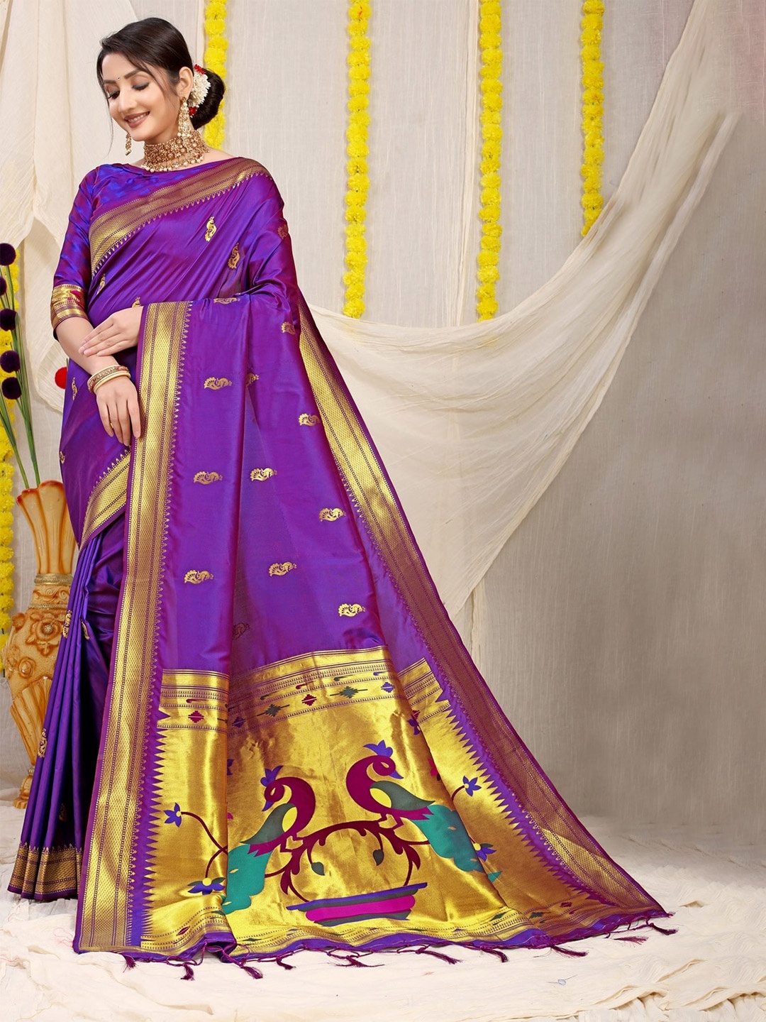 

CANIZZARO Ethnic Motifs Woven Design Zari Pure Silk Paithani Saree, Purple