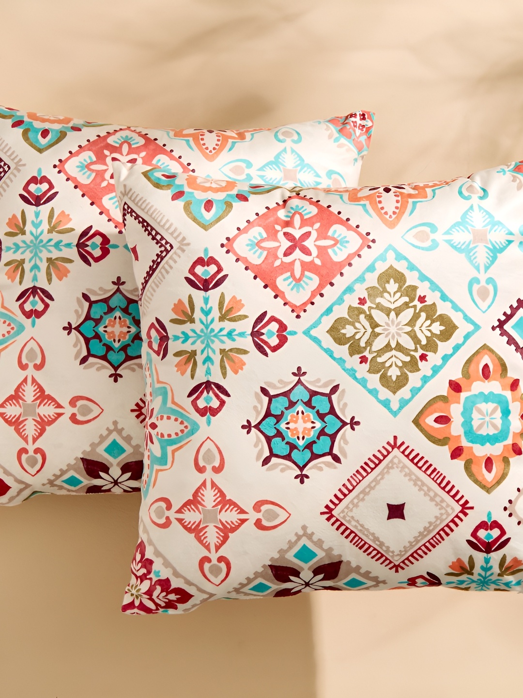 

Home Centre White & Red Set of 2 Ethnic Motifs Square Cushion Covers