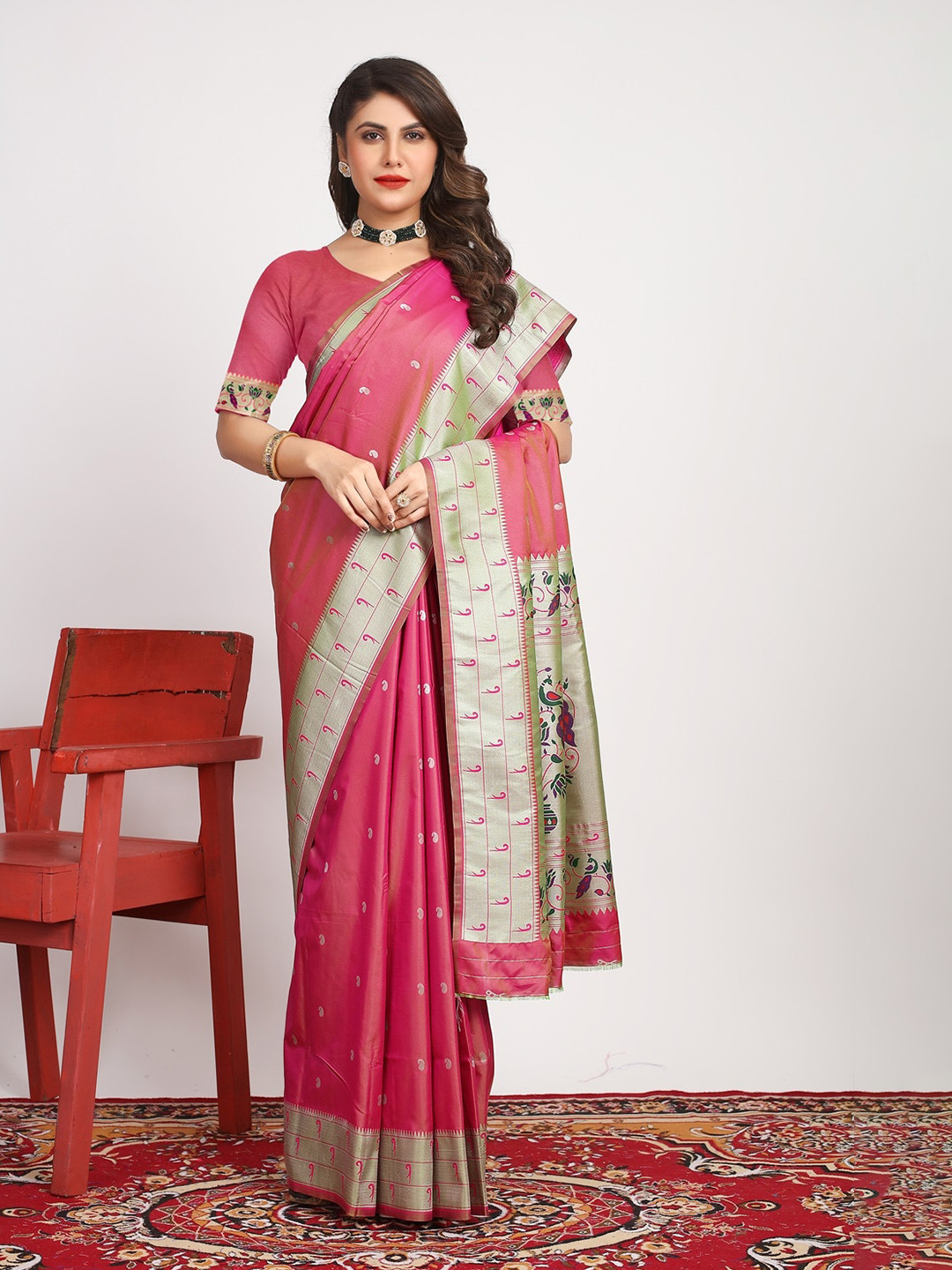 

CANIZZARO Ethnic Motifs Woven Design Zari Pure Silk Paithani Saree, Pink