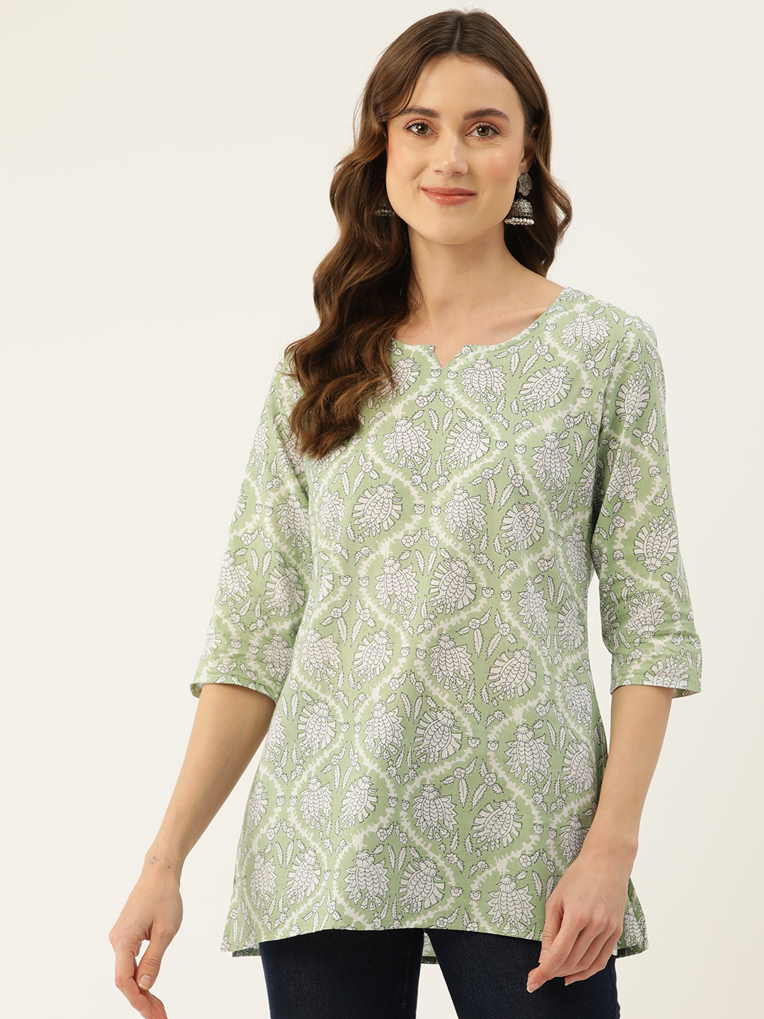 

FERANOID Ethnic Motifs Printed Pure Cotton Kurti, Green