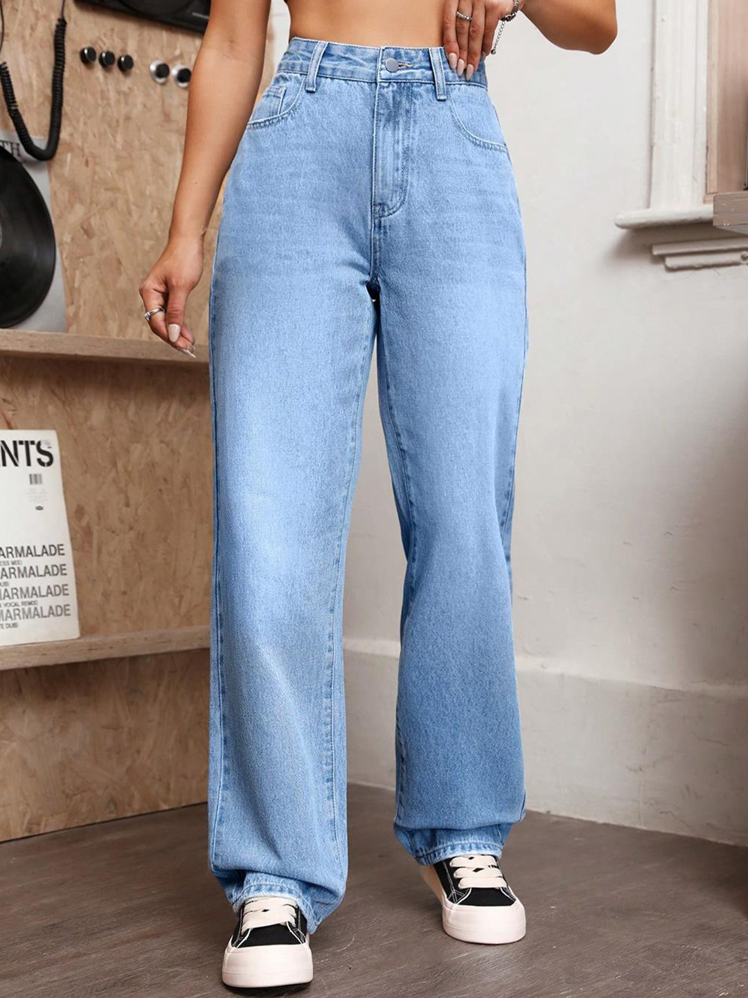 

Stylecast X Kotty Women Blue Jean Straight Fit High-Rise Light Fade Stretchable Jeans