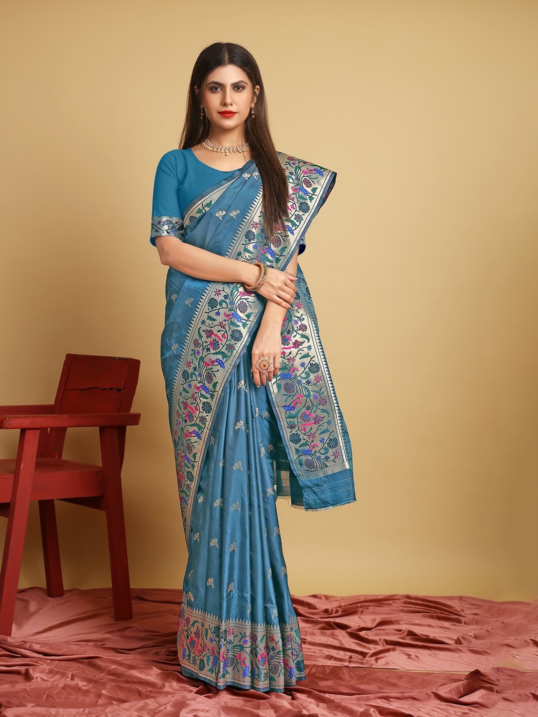 

CANIZZARO Ethnic Motifs Woven Design Zari Pure Silk Paithani Saree, Grey