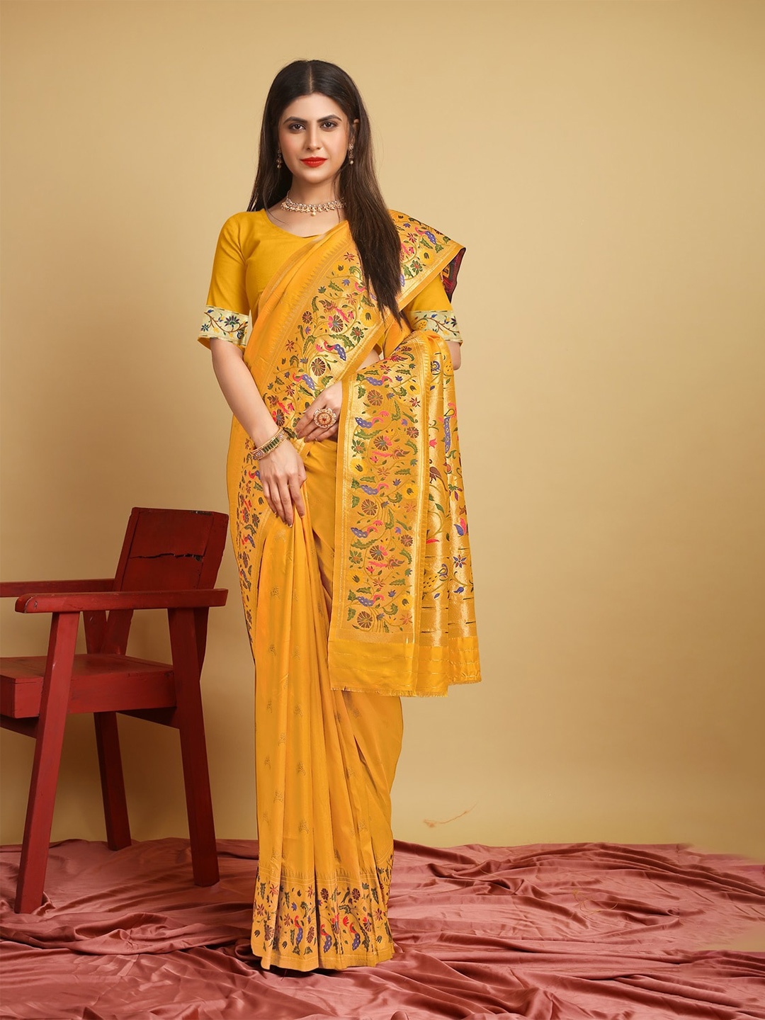 

CANIZZARO Floral Woven Design Zari Pure Silk Paithani Saree, Yellow