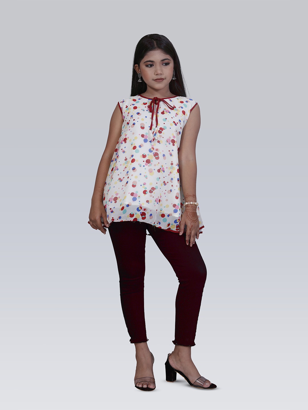 

BAESD Floral Printed Tie-Up Neck Georgette Top, Off white