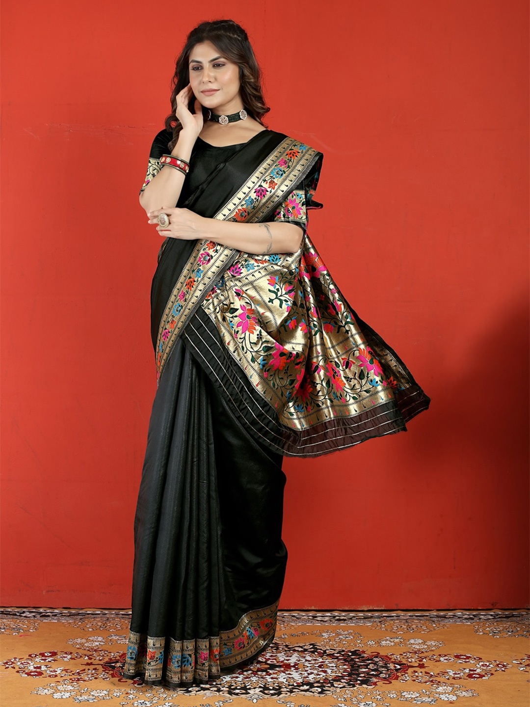 

CANIZZARO Zari Pure Silk Paithani Saree, Black