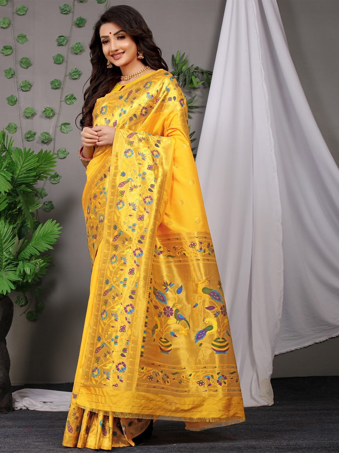 

CANIZZARO Ethnic Motif Woven Design Pure Silk Paithani Zari Saree, Mustard