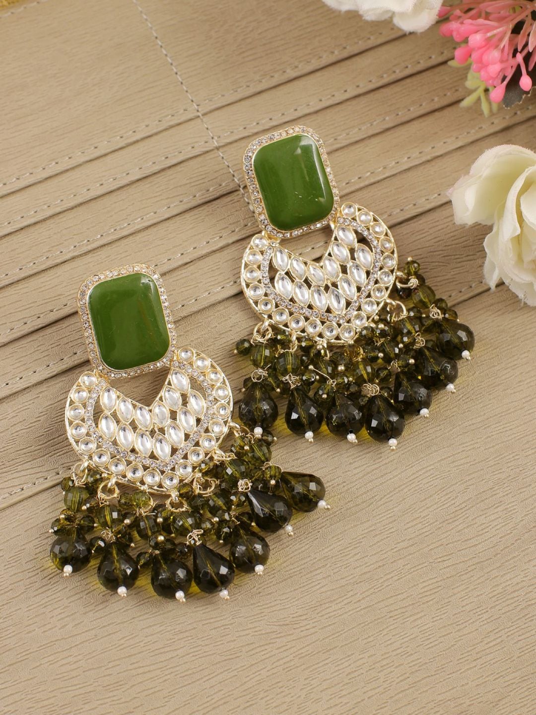 

Crunchy Fashion Gold-Plated Heart Shaped Drop Earrings