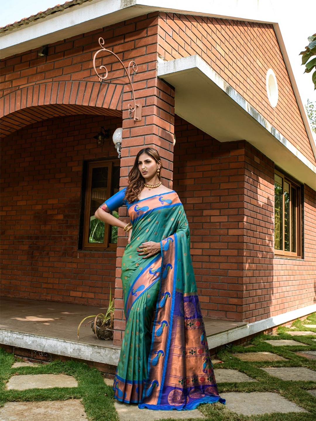 

CANIZZARO Ethnic Motifs Woven Design Zari Pure Silk Paithani Saree, Turquoise blue