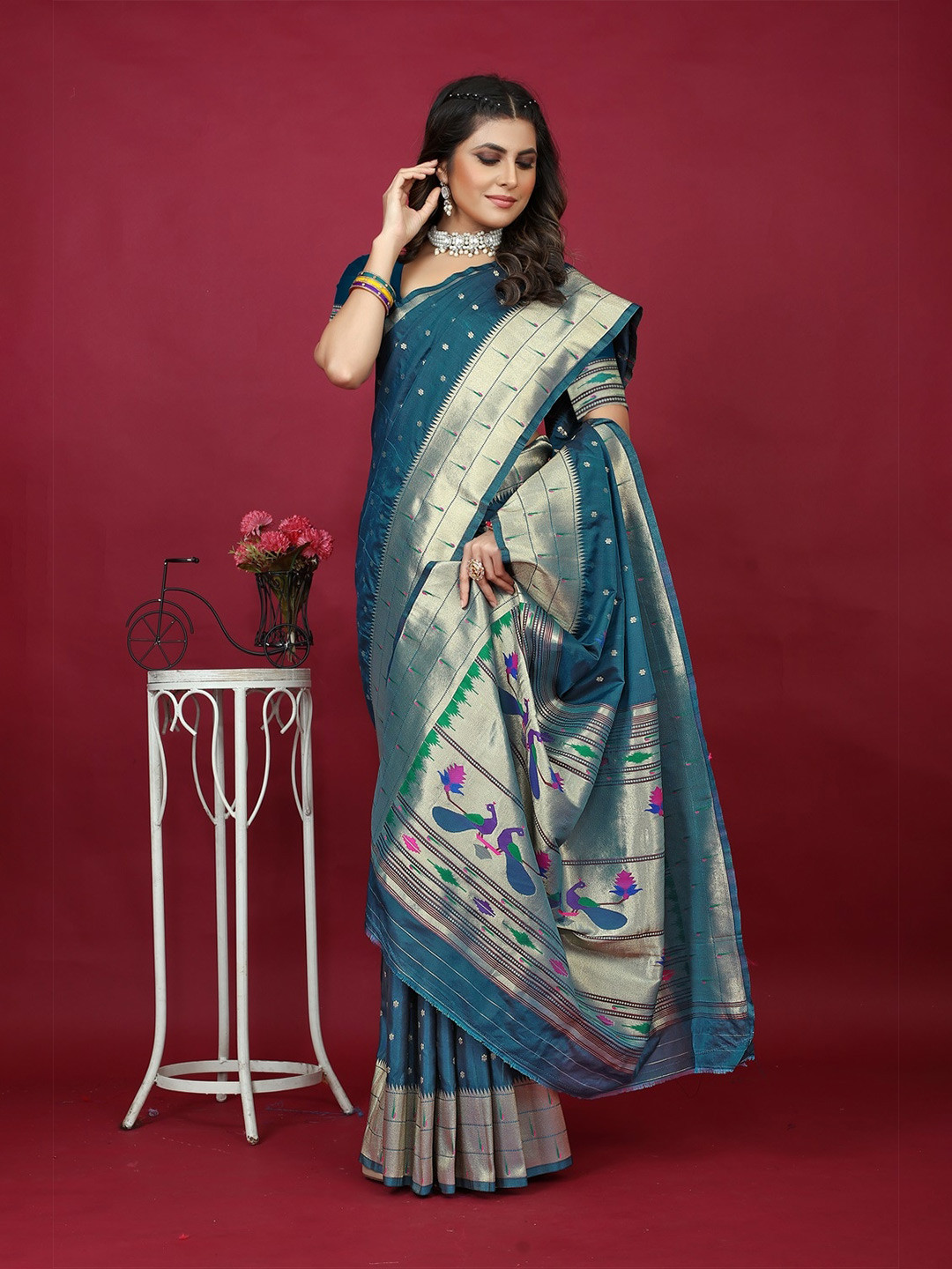 

CANIZZARO Floral Woven Design Zari Pure Silk Paithani Saree, Teal