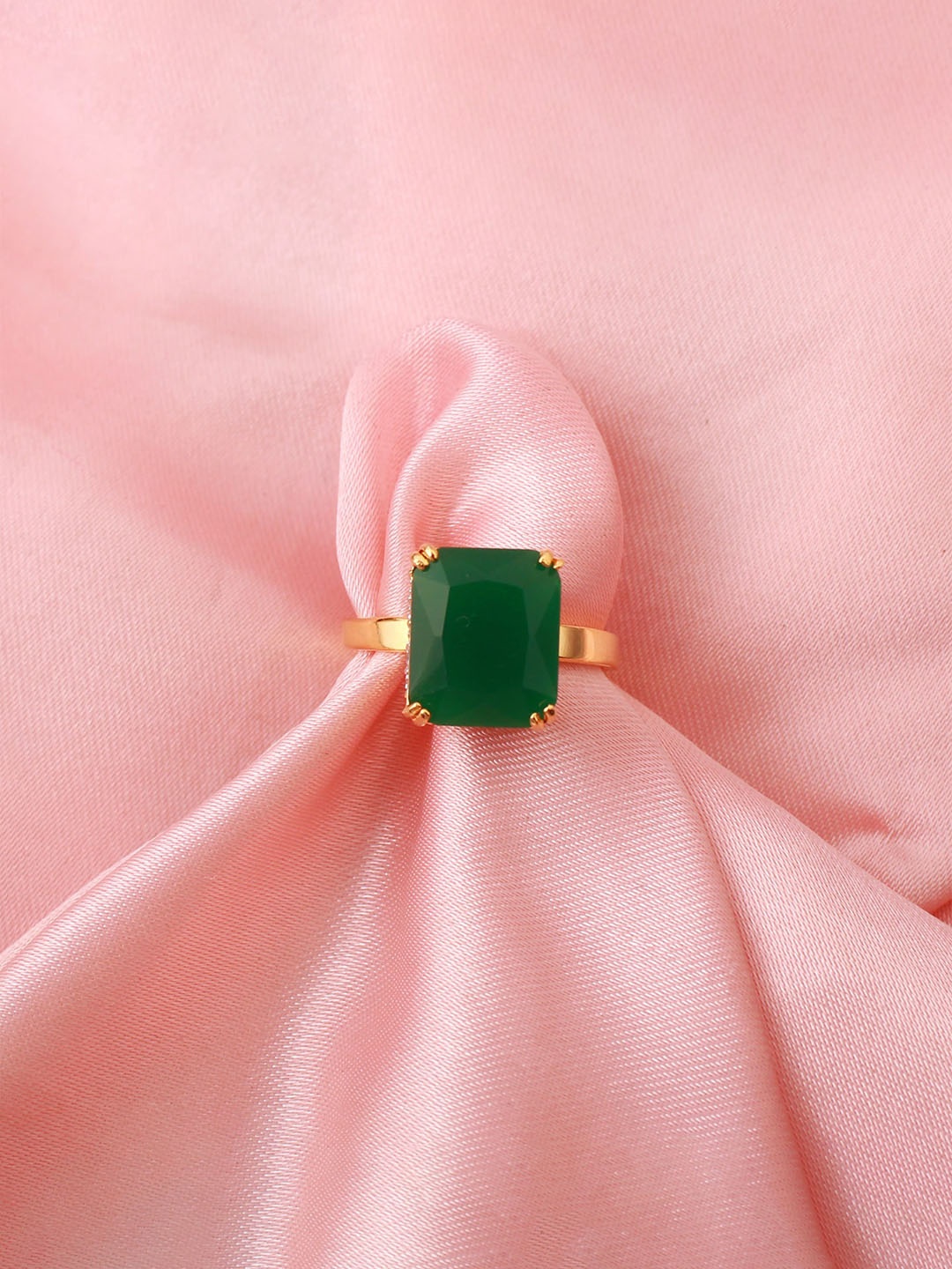 

Mirana Gold-Plated Cubic Zirconia-Studded Finger Ring