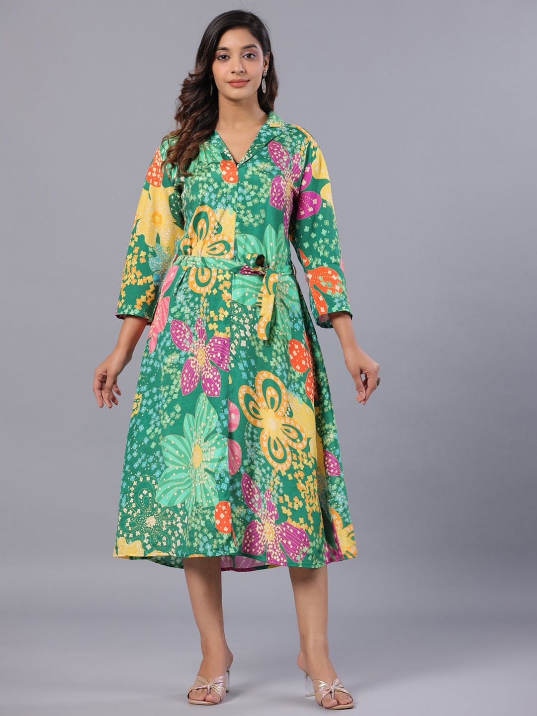 

Amchoor Ethnic Motifs Printed Crepe A-Line Midi Dress, Green