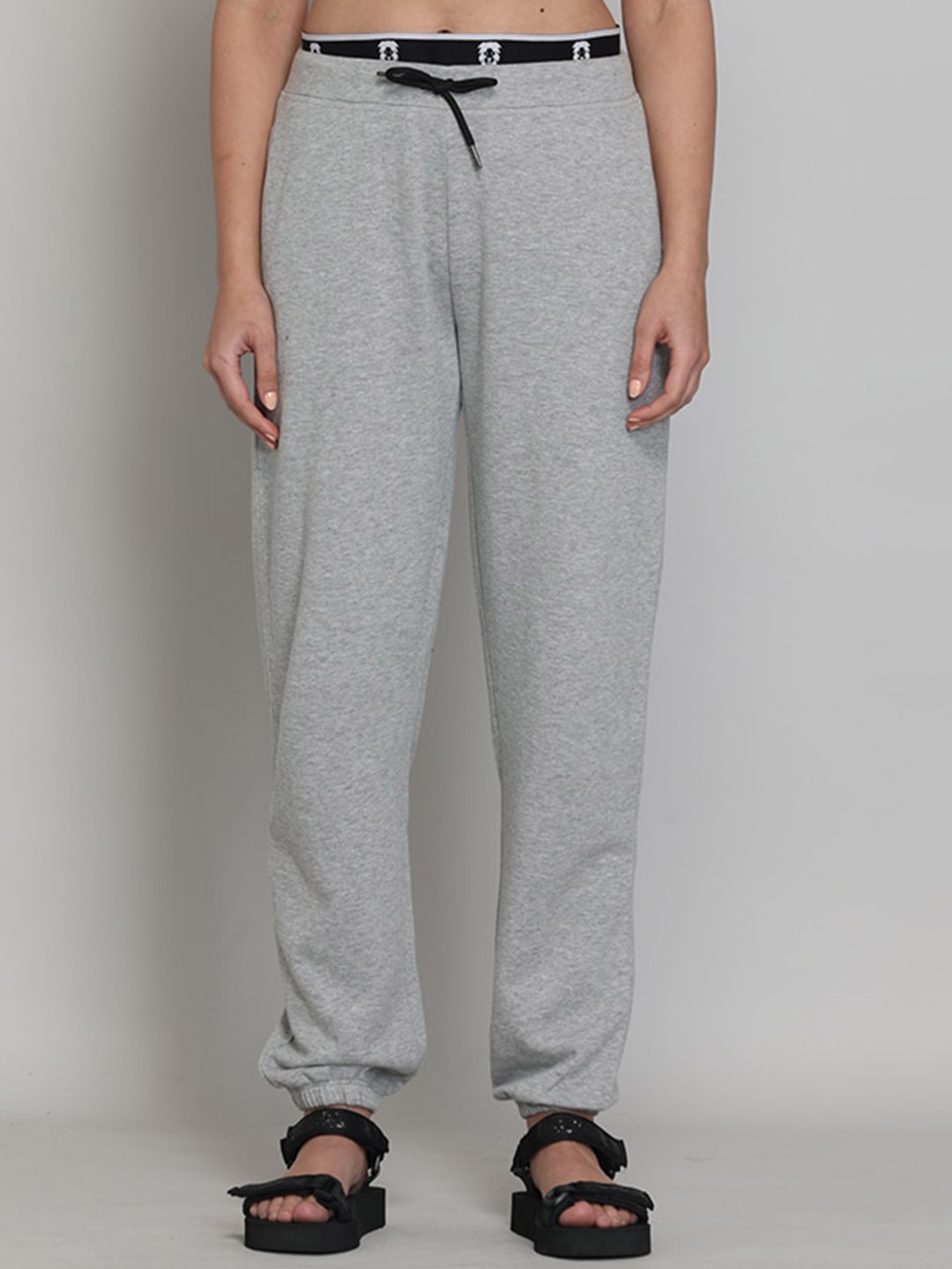 

Muvazo Women Mid Rise Joggers, Grey