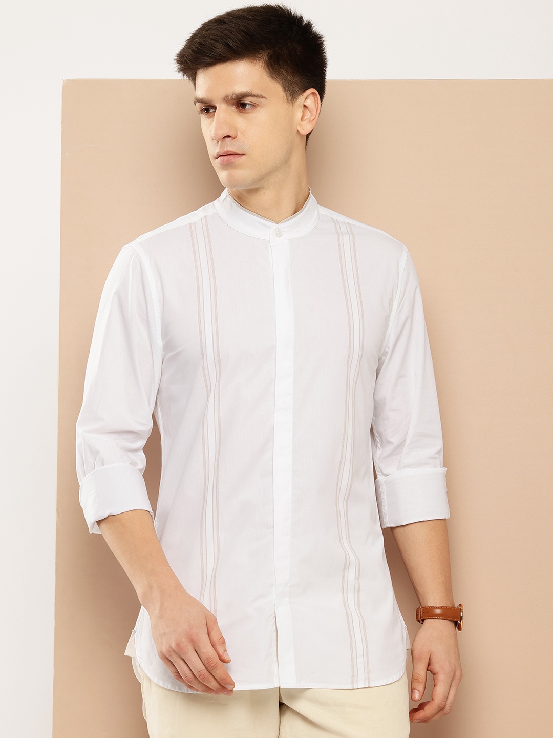 

INVICTUS Men Slim Fit Pure Cotton Striped Casual Shirt, White