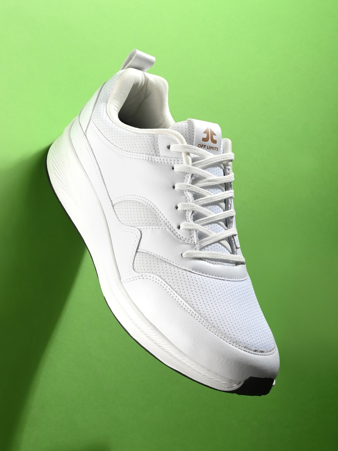 

OFF LIMITS Men Textured Lace-Ups Running Shoes, Off white