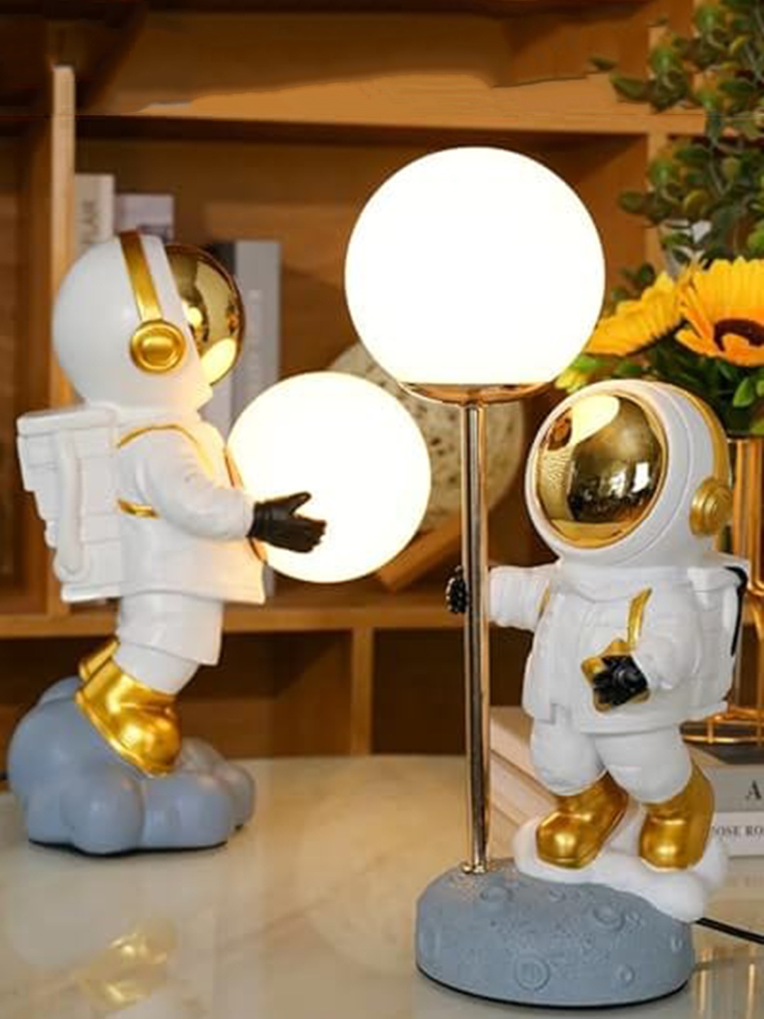 

NYRWANA White Acrylic Quirky Astronaut Dimmable Figure Statue Table Lamp