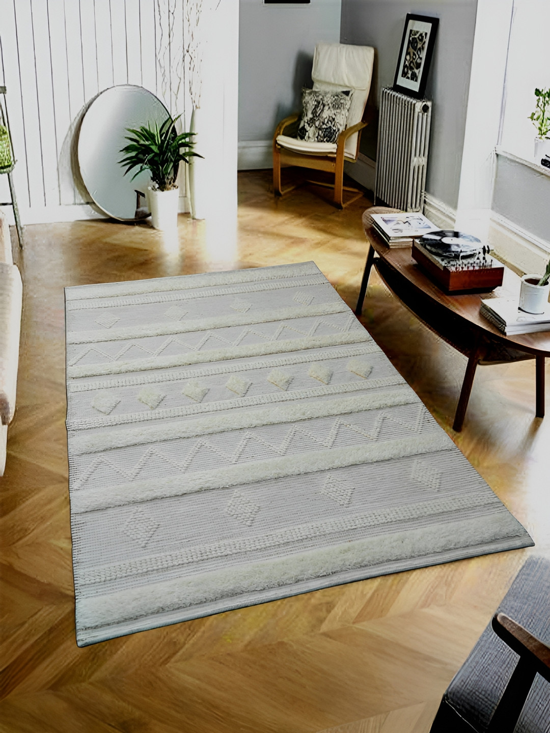 

MRIC Off White Geometric Rectangle Woollen Carpet