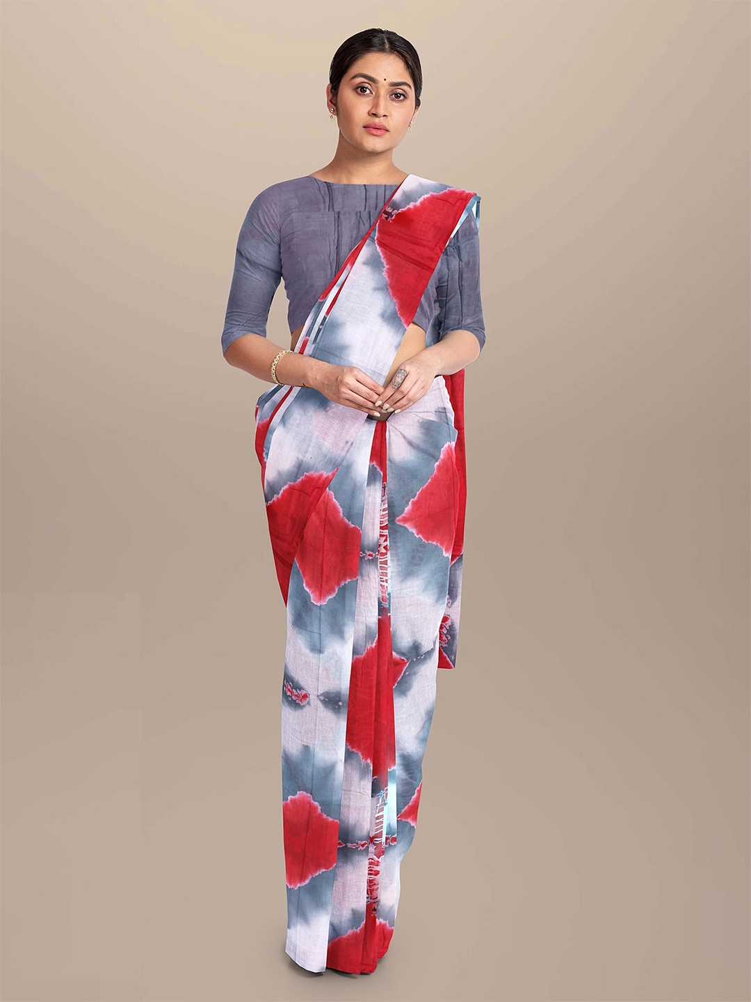 

NIKHILAM Tie & Dye Printed Mulmul Cotton Bagru Saree, White