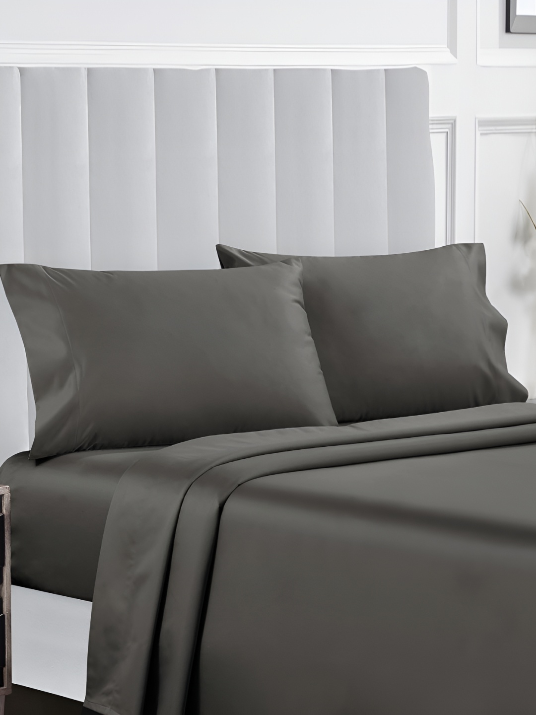 

Adbeni Grey 400 TC Cotton Satin Queen Bedsheet With 2 Pillow Covers