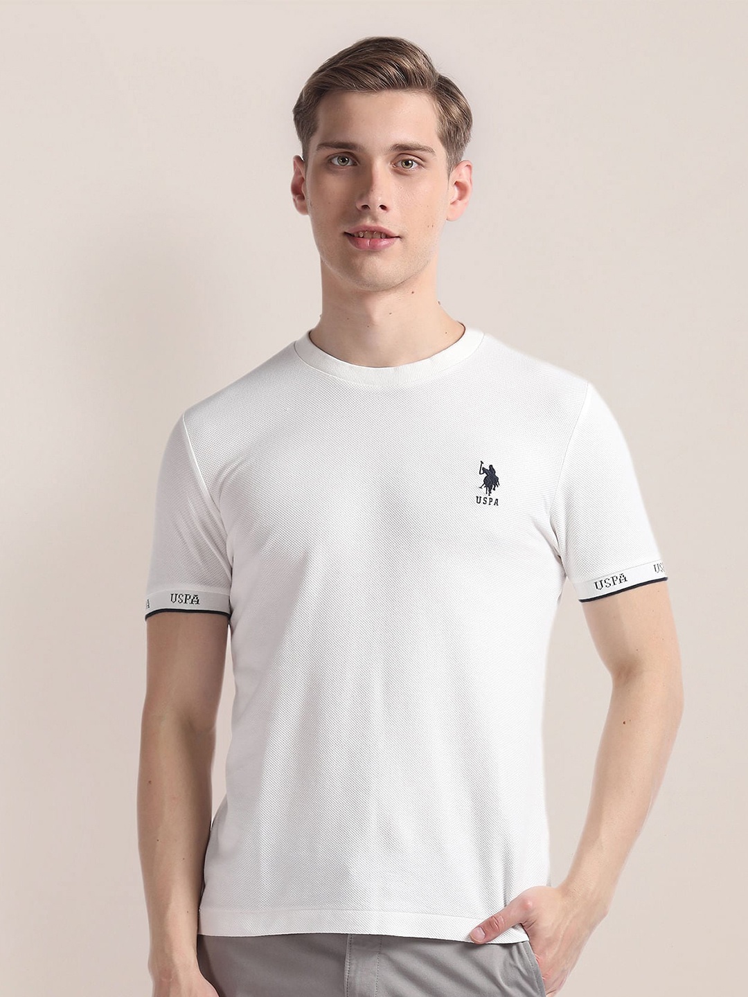 

U.S. Polo Assn. Short Sleeves Cotton Applique Slim Fit T-shirt, White