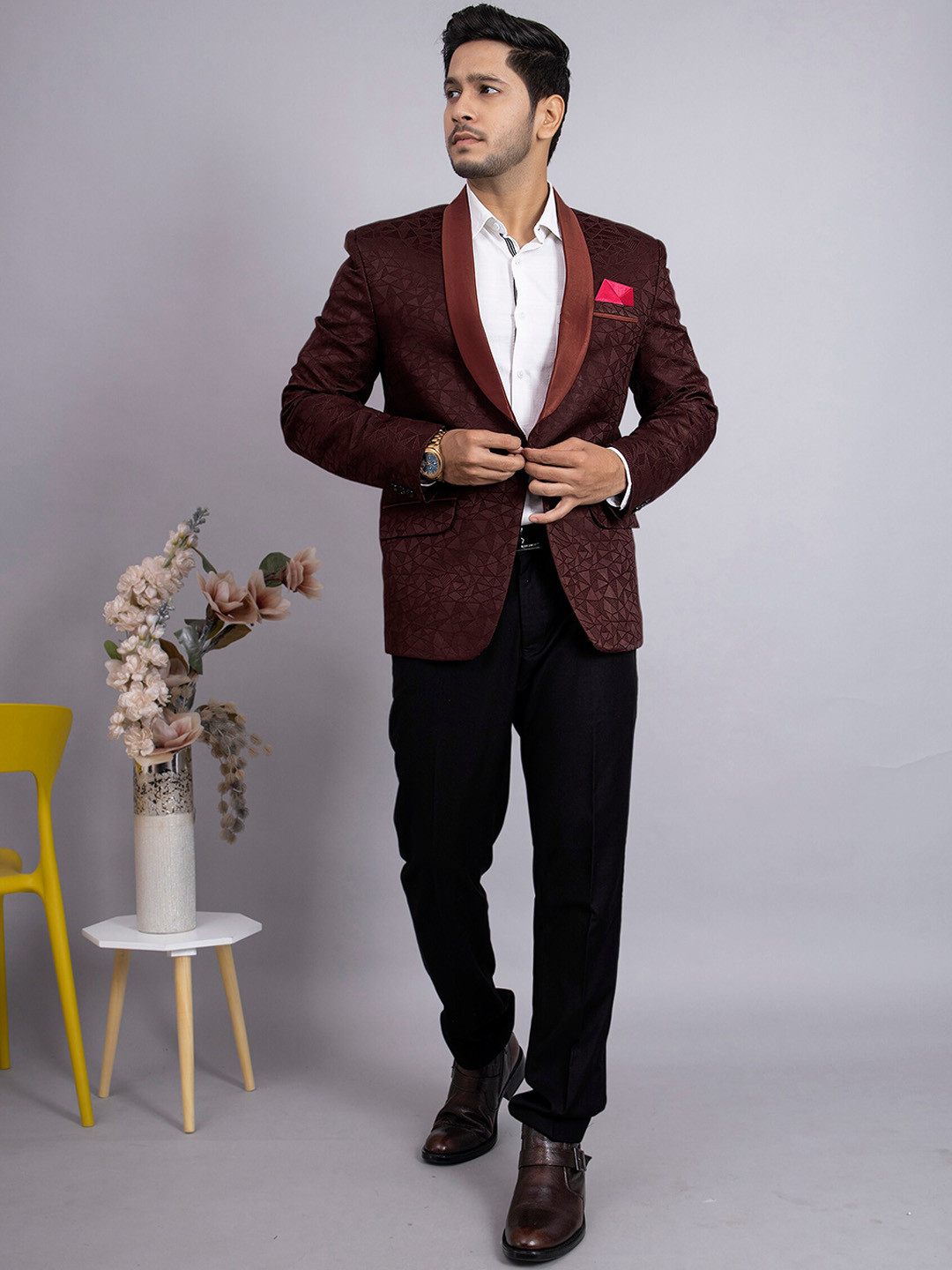 

amzira Self Designed Slim Fit Single Breasted Blazer, Brown