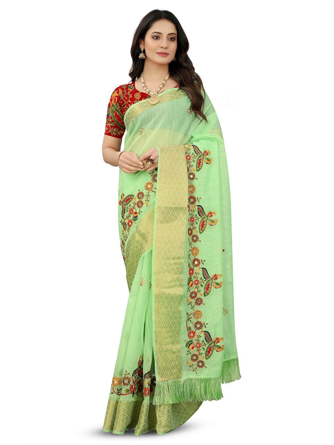 

AVIMOZ Ethnic Motifs Embroidered Zari Saree, Green