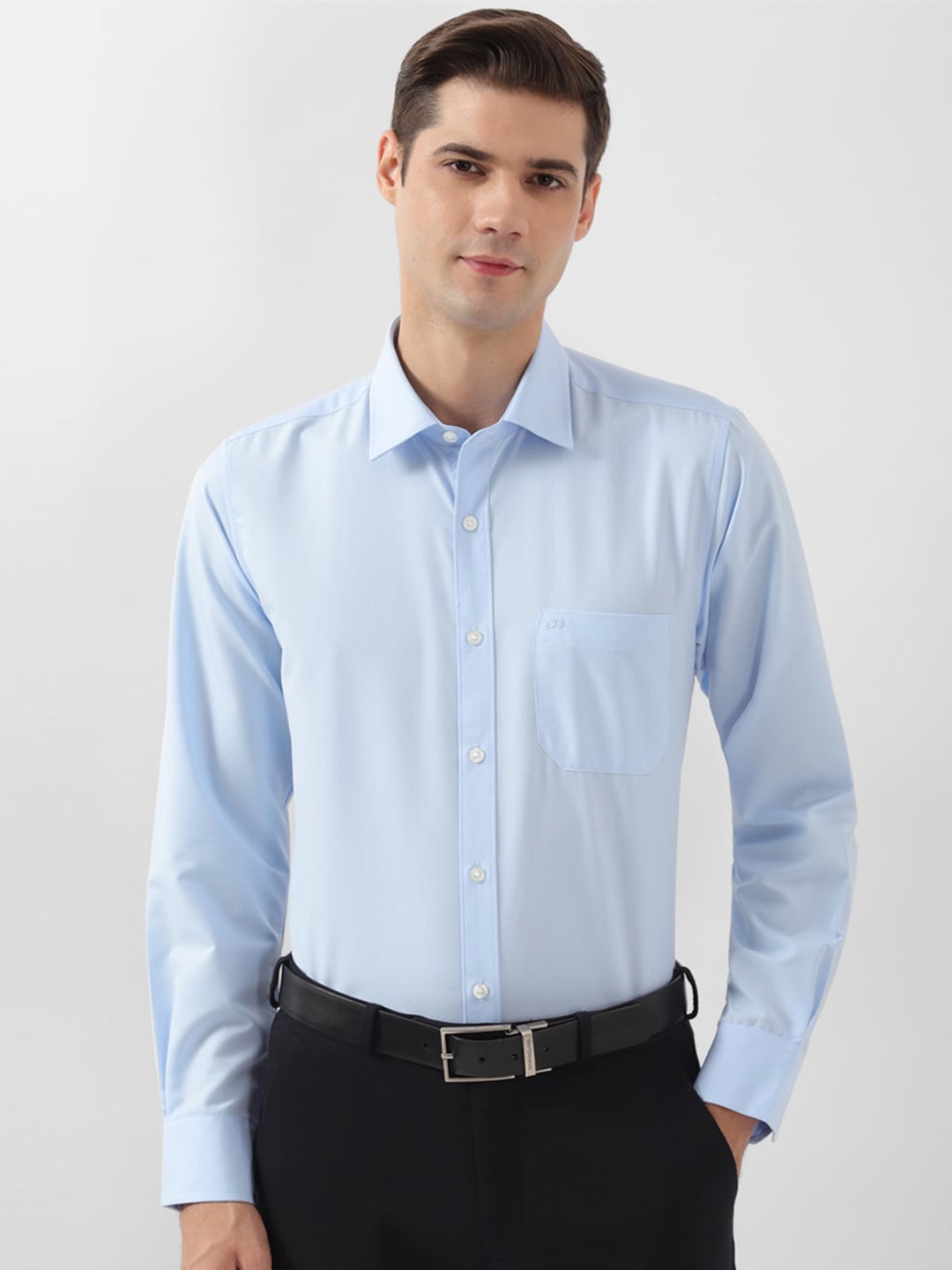 

Peter England Slim Fit Cutaway Collar Long Sleeves Formal Shirt, Blue