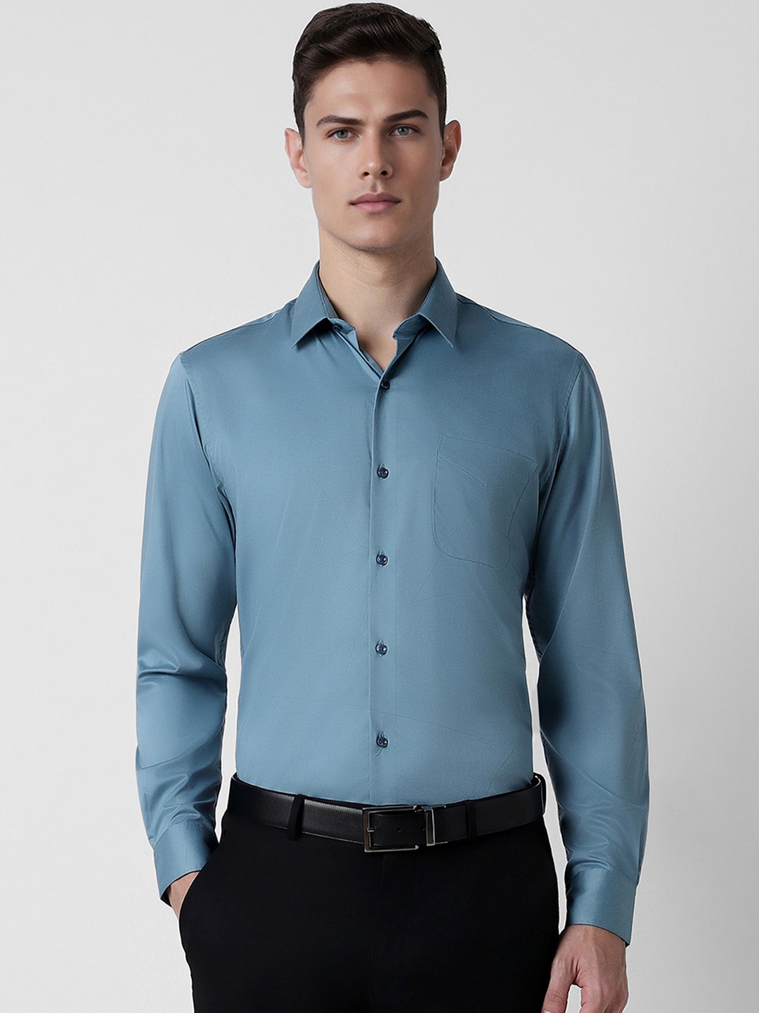 

Peter England Slim Fit Opaque Formal Shirt, Blue