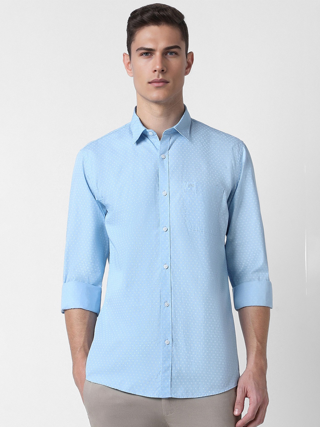 

Peter England Casuals Slim Fit Micro Ditsy Printed Pure Cotton Casual Shirt, Blue