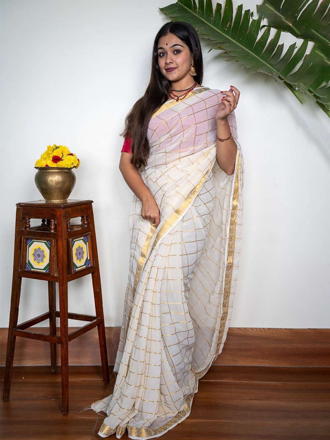 

Nerige Story Checked Zari Saree, White