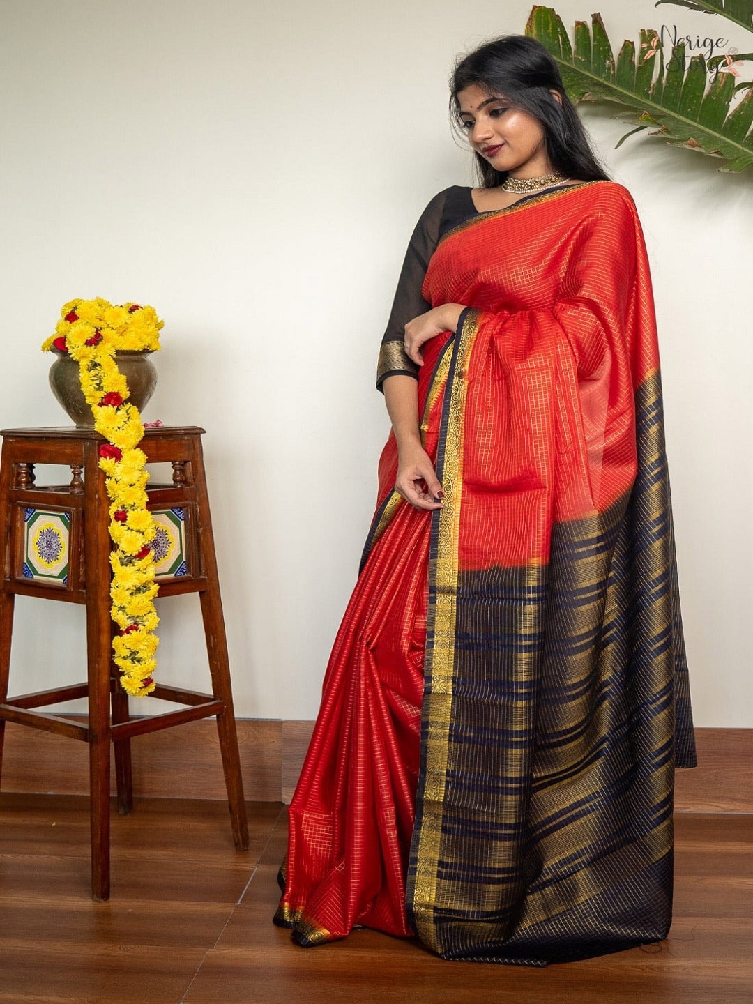 

Nerige Story Checked Zari Saree, Red