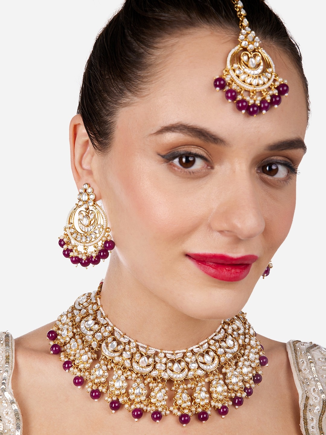 

Zaveri Pearls Gold-Plated Kundan-Studded & Beads-Beaded Jewellery Set