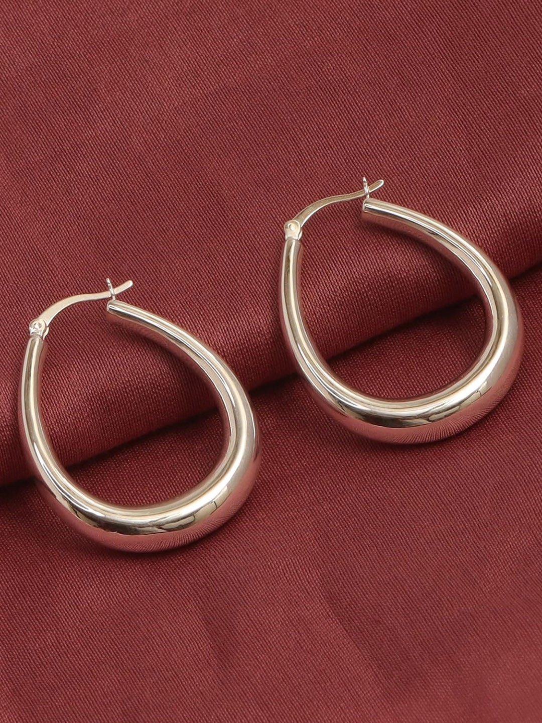 

LeCalla 925 Sterling Silver Plated Contemporary Hoop Earrings