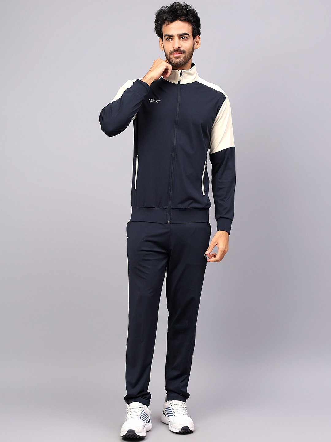 

Shiv Naresh Colorblocked Tracksuit, Navy blue