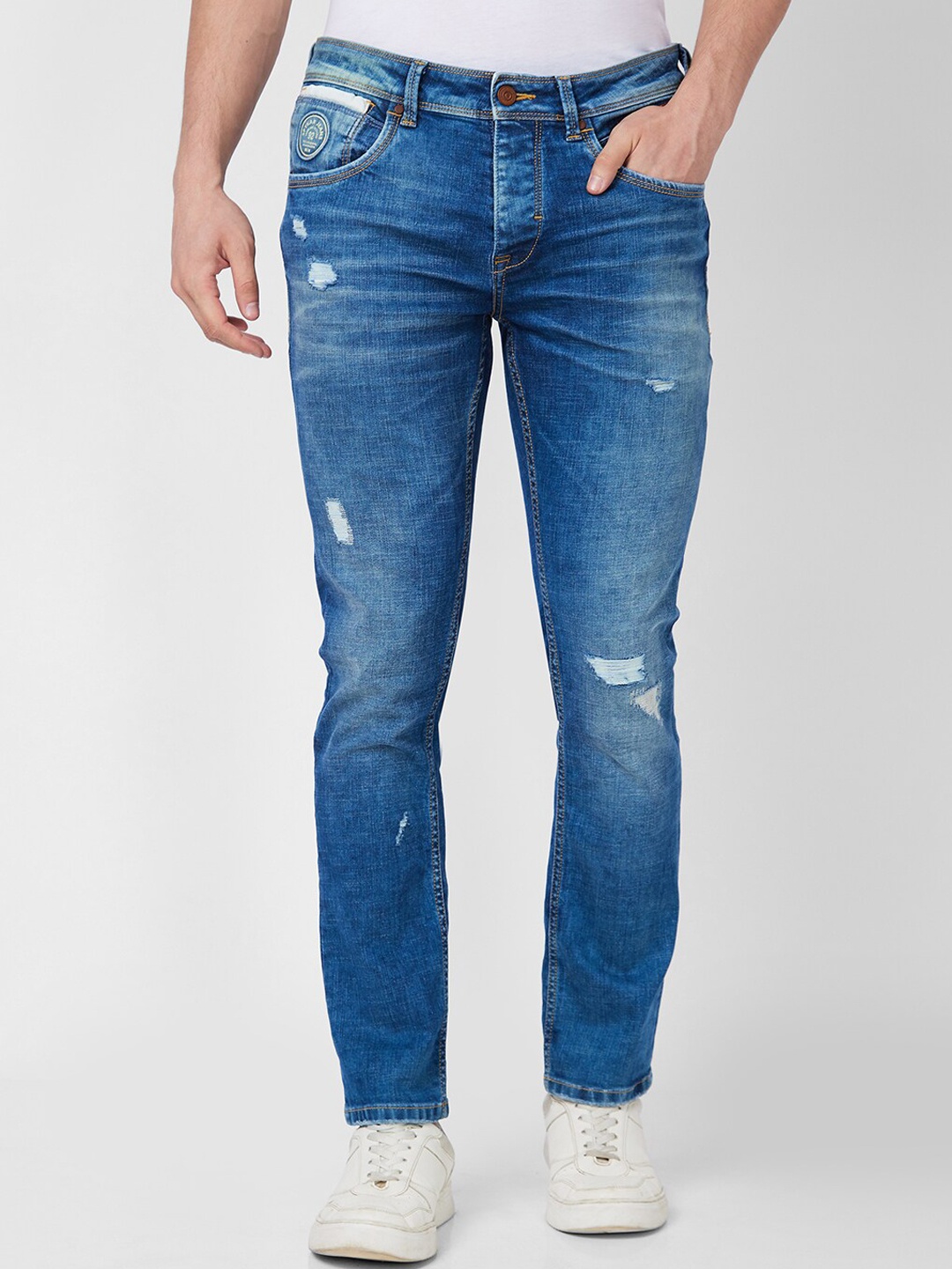 

SPYKAR Men Skinny Fit Low Rise Mildly Distressed Heavy Fade Jeans, Blue