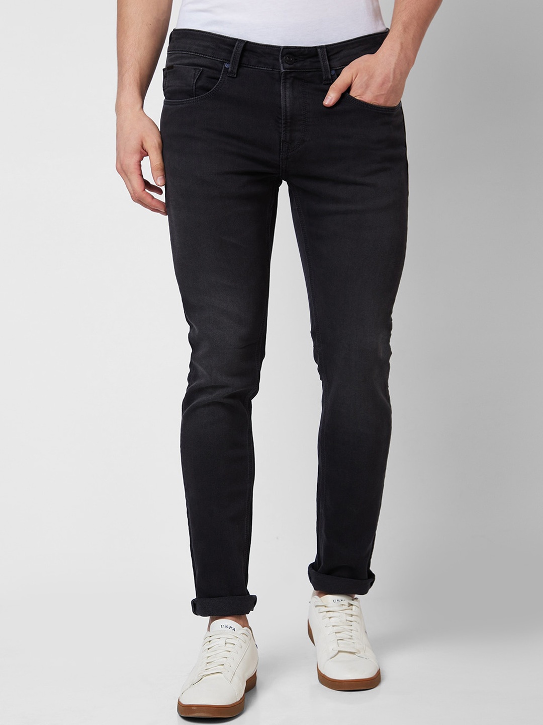 

SPYKAR Men Skinny Fit Low-Rise Clean Look Crinkle Cotton Jeans, Black