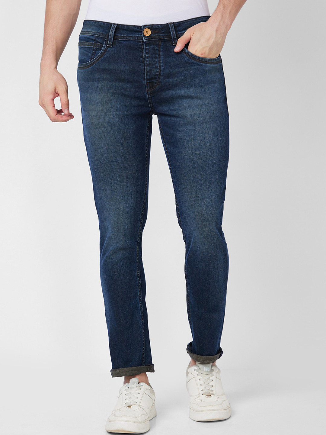 

SPYKAR Men Light Fade Clean Look Whiskers Cotton Jeans, Blue