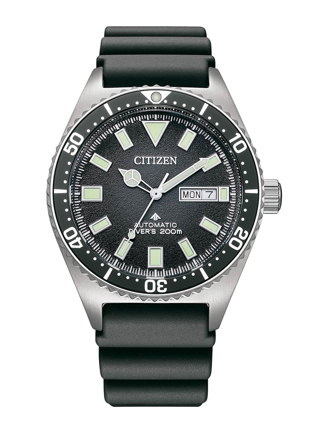 

Citizen Men Textured Dial & Bracelet Style Straps Analogue Watch NY0120-01E, Black