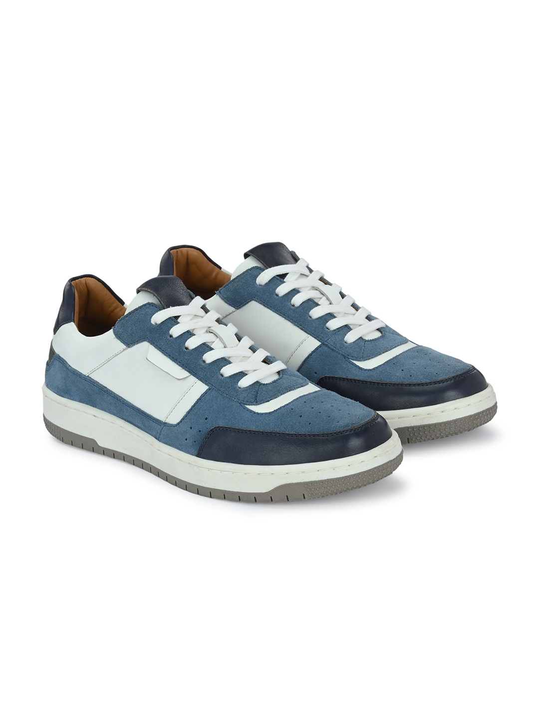 

Overdrive Men Colourblocked Lace Up Lightweight Leather Sneakers, Blue