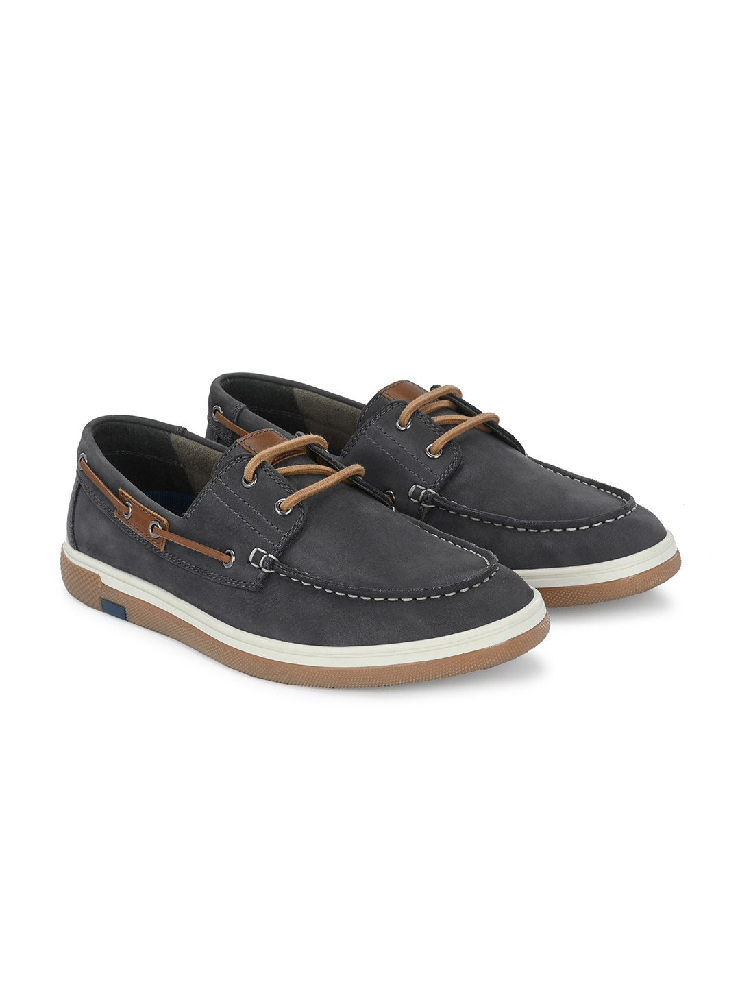 

Overdrive Men Lightweight Leather Boat Shoes, Grey