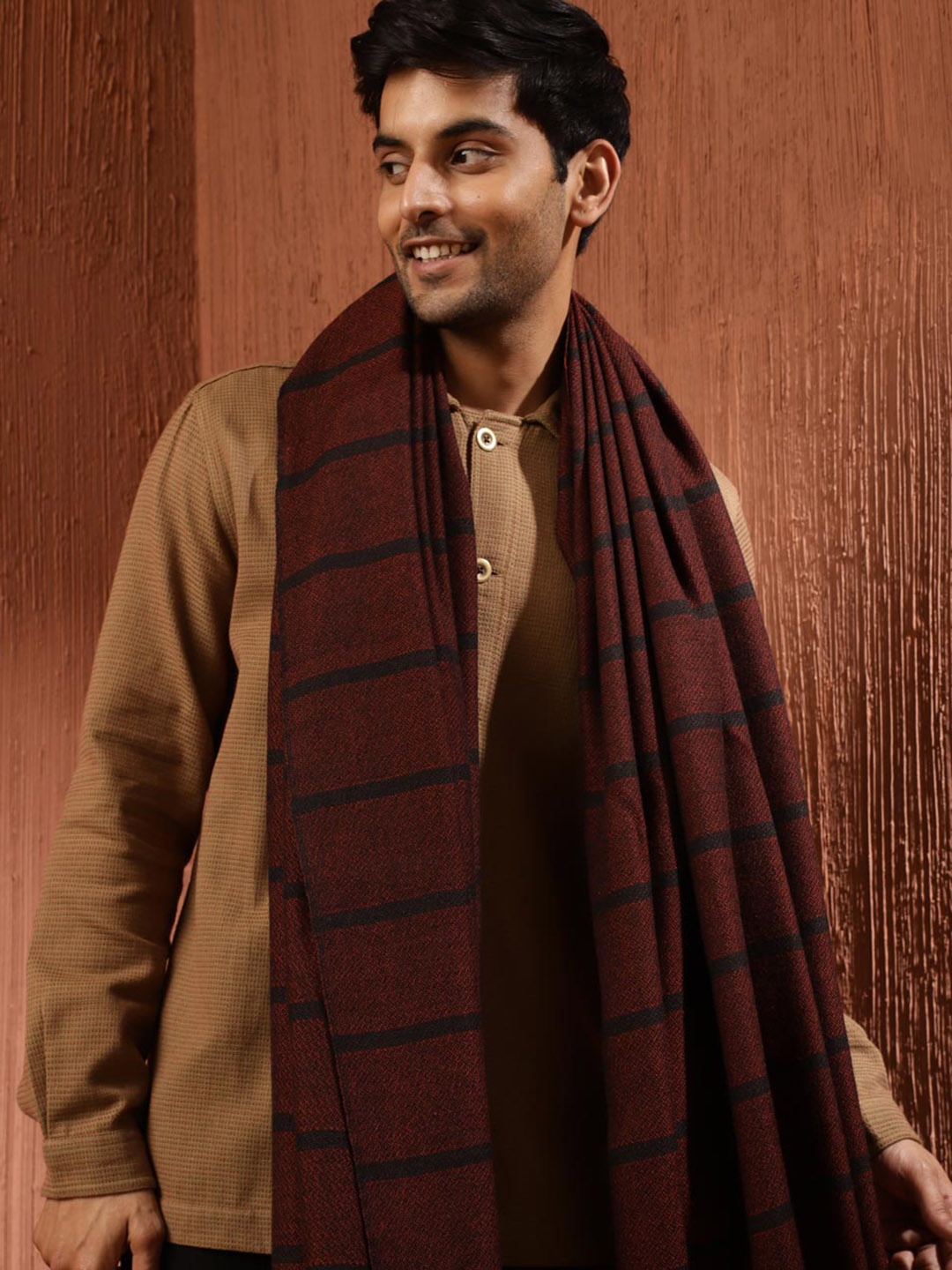 

Fabindia Woven-Design Woollen Shawl, Maroon