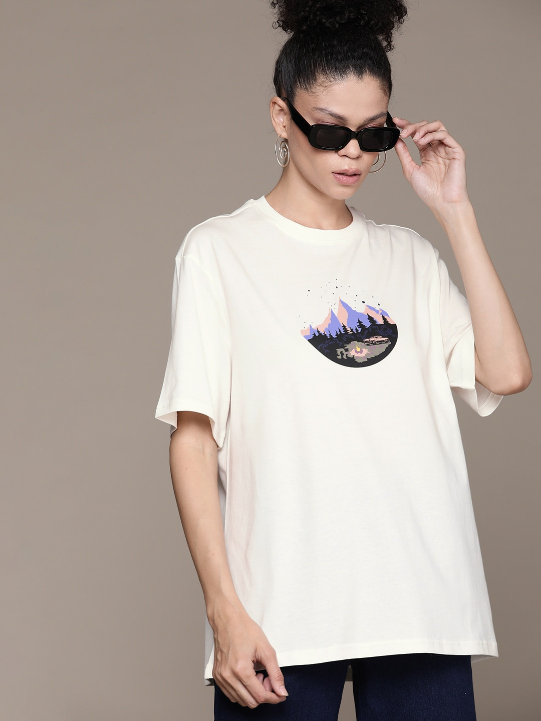 

The Roadster Lifestyle Co. Printed Pure Cotton Oversize T-shirt, White